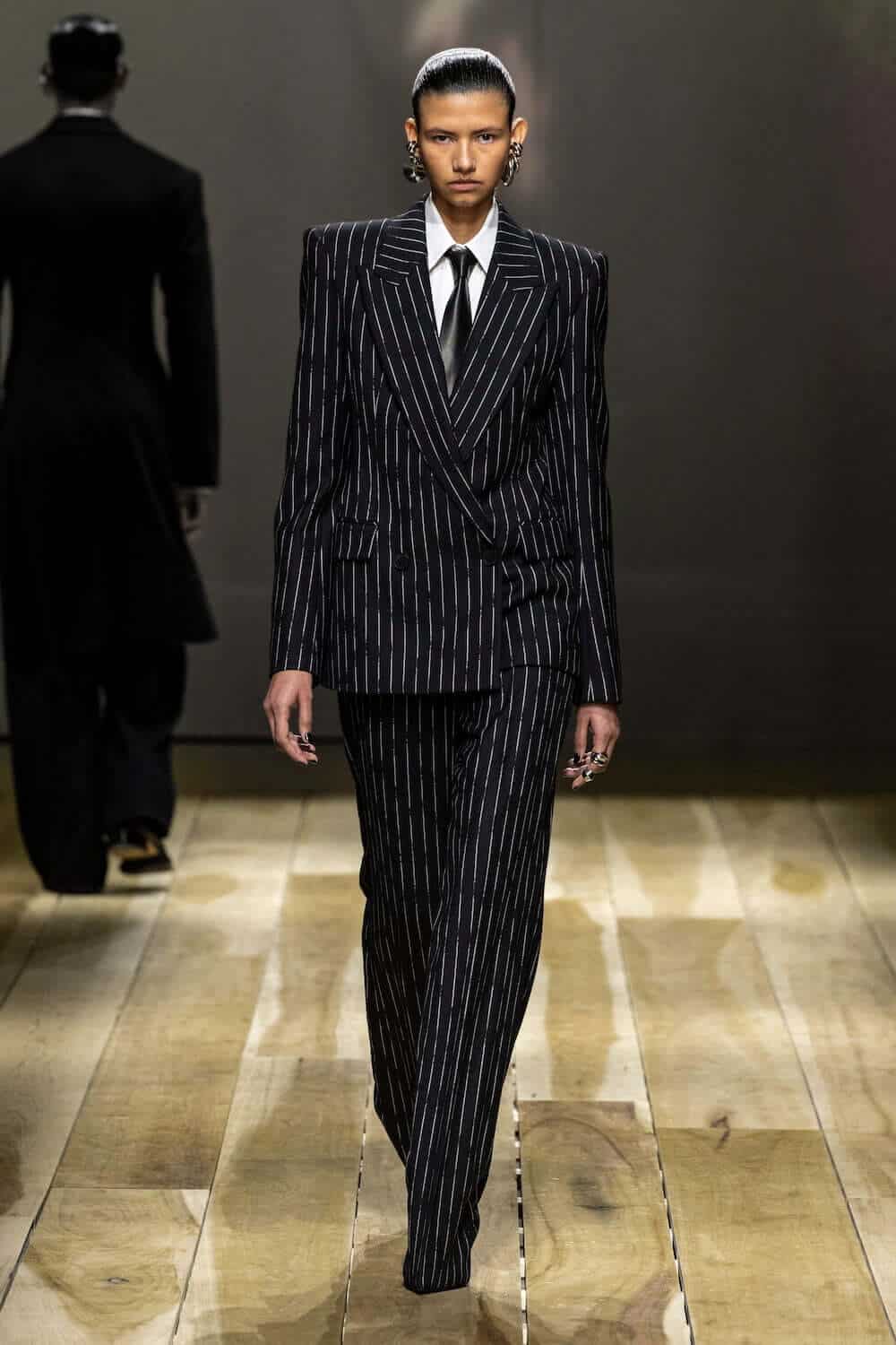 Alexander McQueen: Ready-To-Wear AW23 - 10 Magazine
